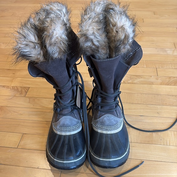 NWT Sorel Joan of Arctic Waterproof Boot - Picture 2 of 6